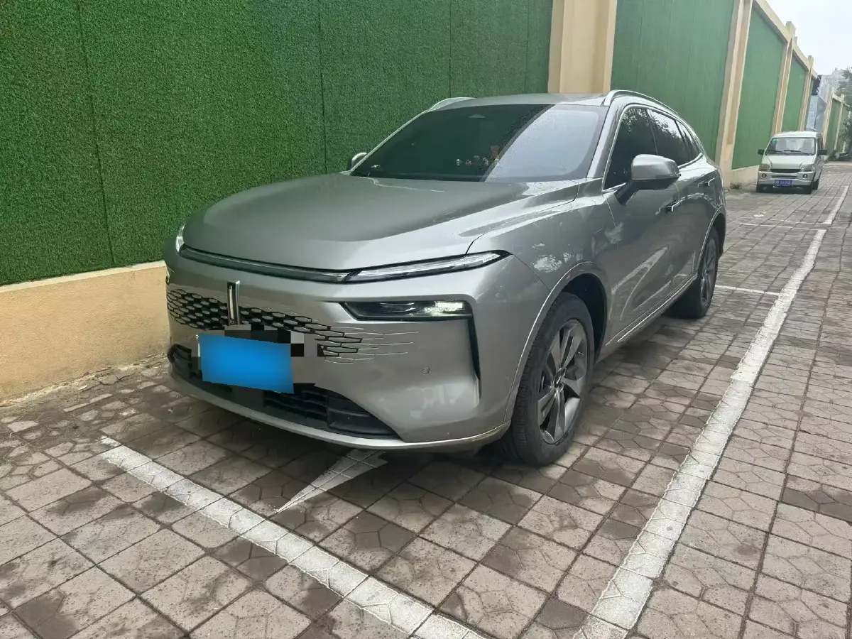2023 WEY Mocha 1.5T 156HP L4 2DHT PHEV 34KWH