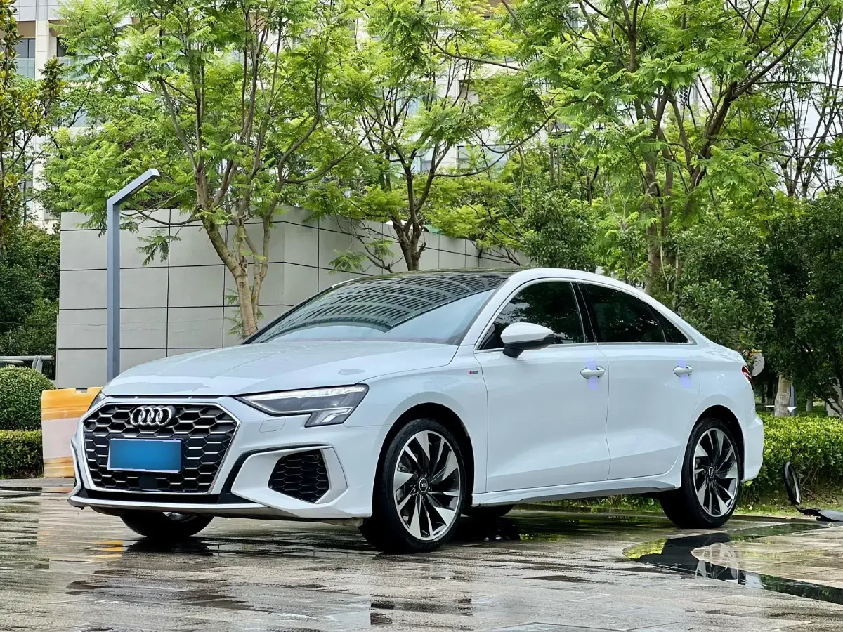 2022 Audi A3 1.4T 150HP L4 7DCT