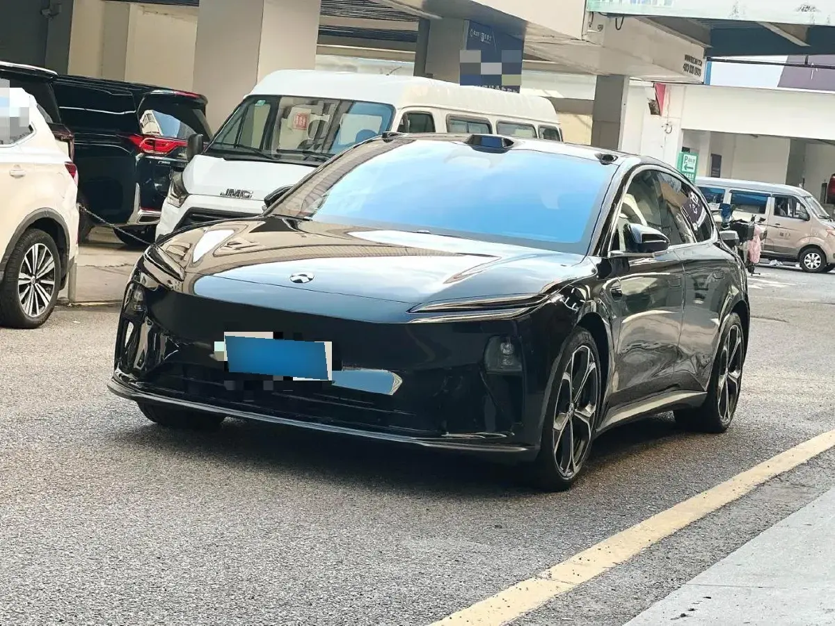 2024 NIO ET5T BEV 75KWH