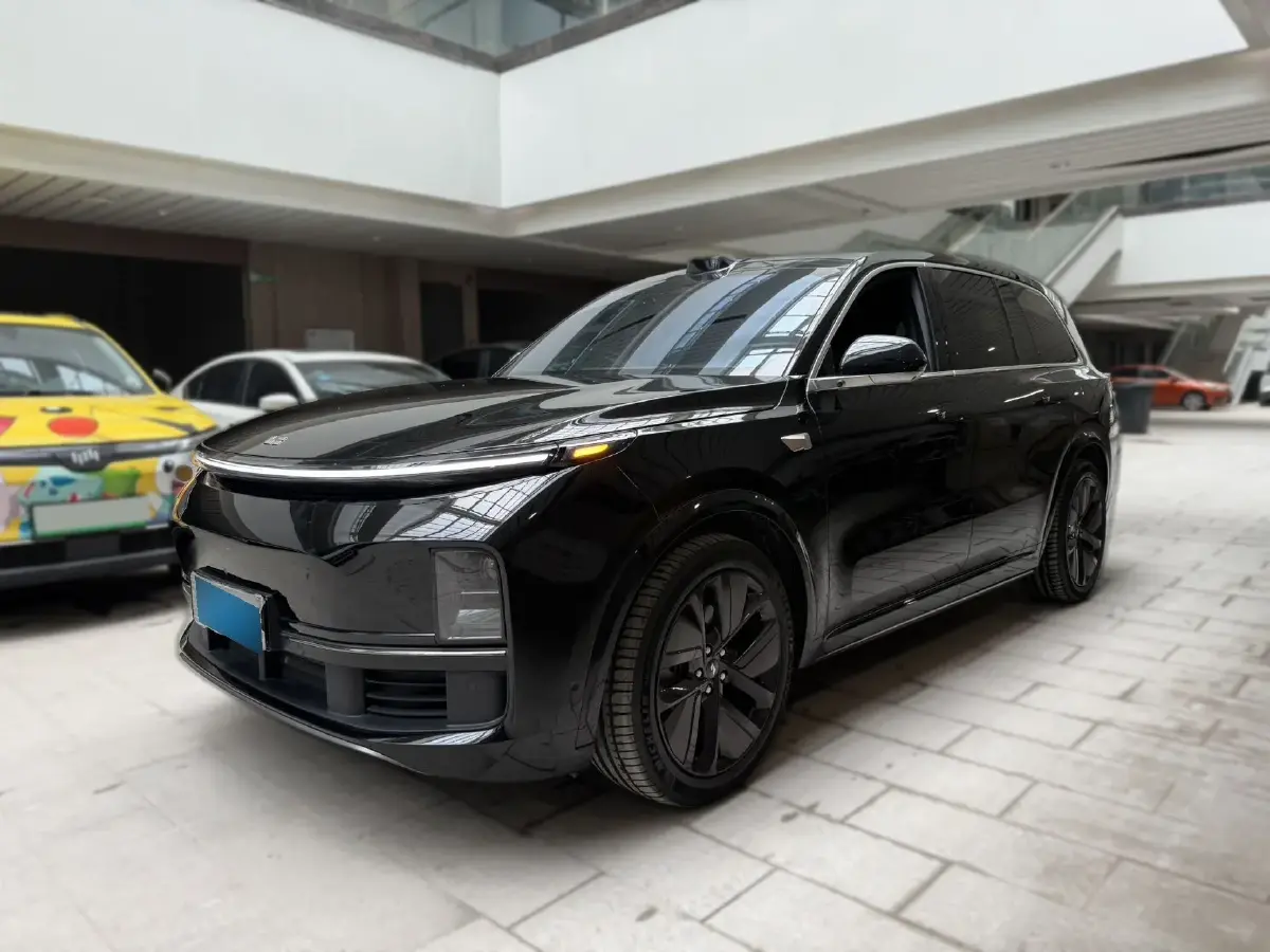 2022 Li L9 Range Extended 154HP REEV 42.6KWH