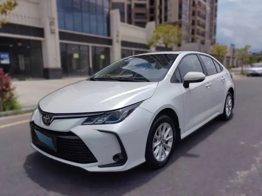 2021 Toyota Corolla 1.2T 116HP L4 CVT