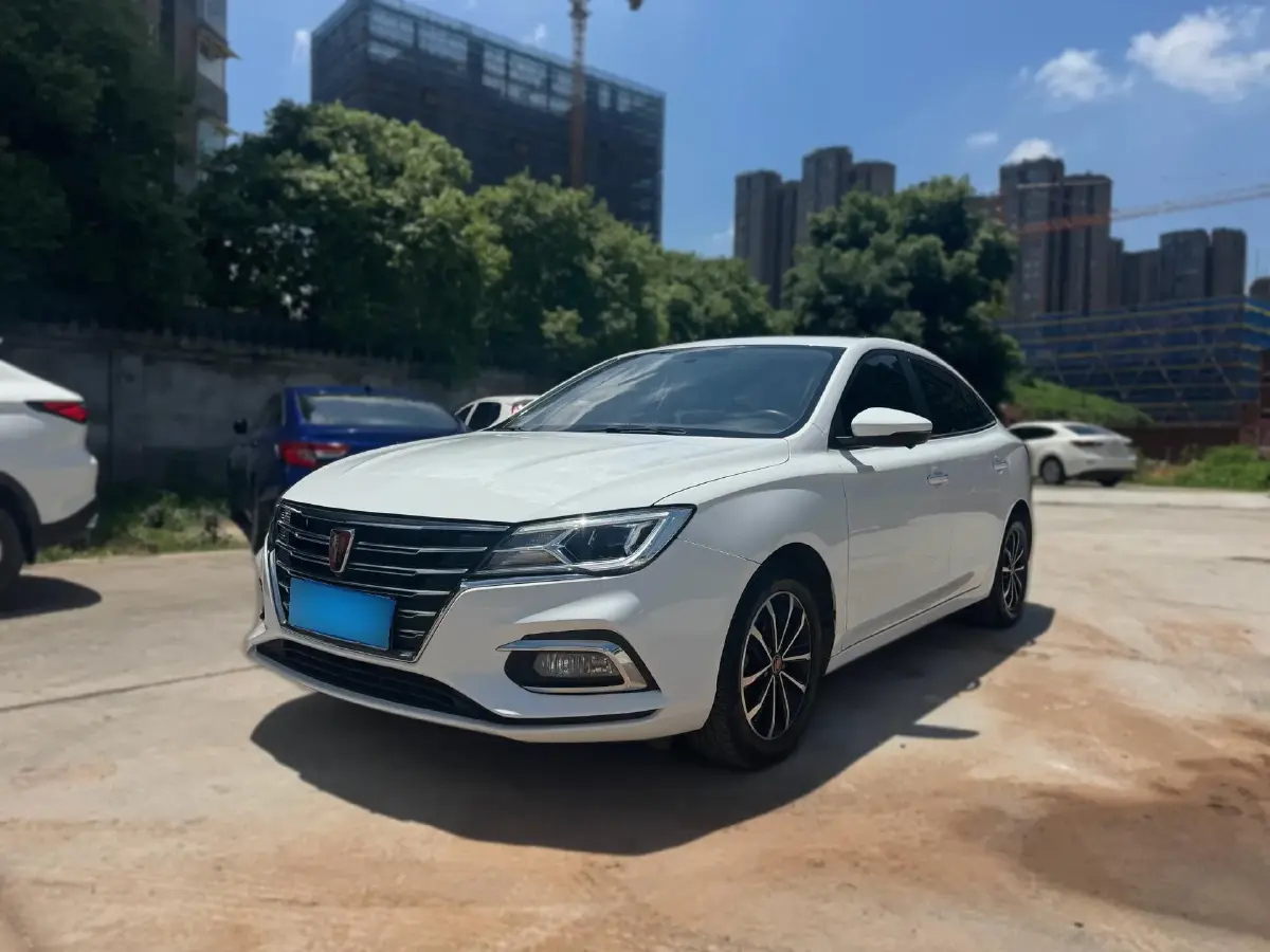 2021 Roewe i5 1.5L 120HP L4 CVT
