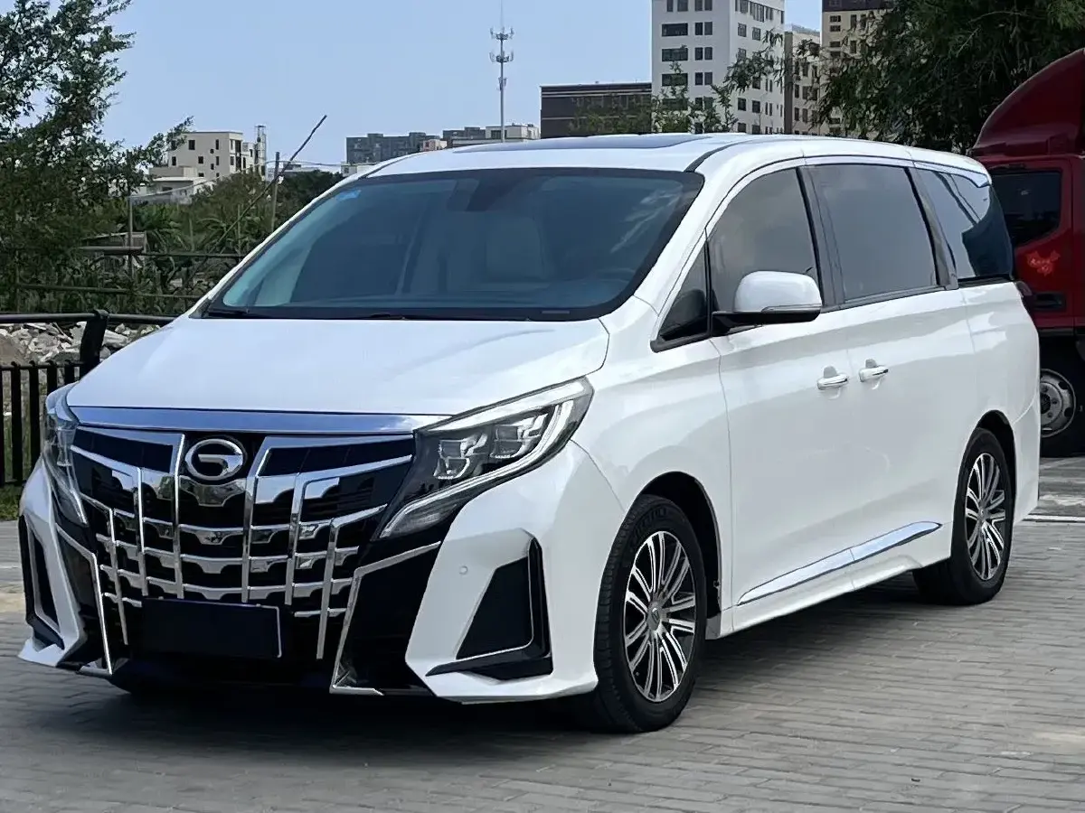 2021 GAC Trumpchi M8 2.0T 252HP L4 8AT