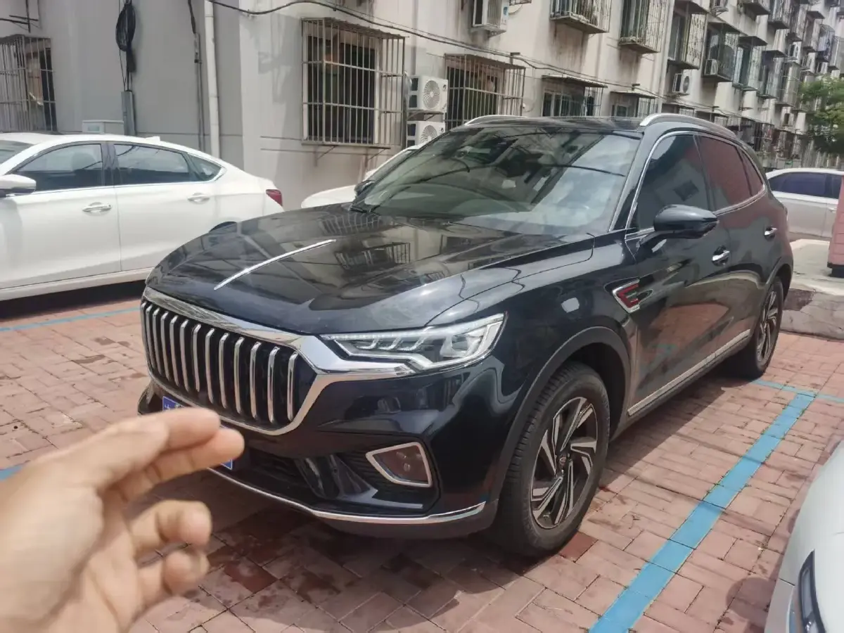 2022 HongQi HS5 2.0T 224HP L4 6AT