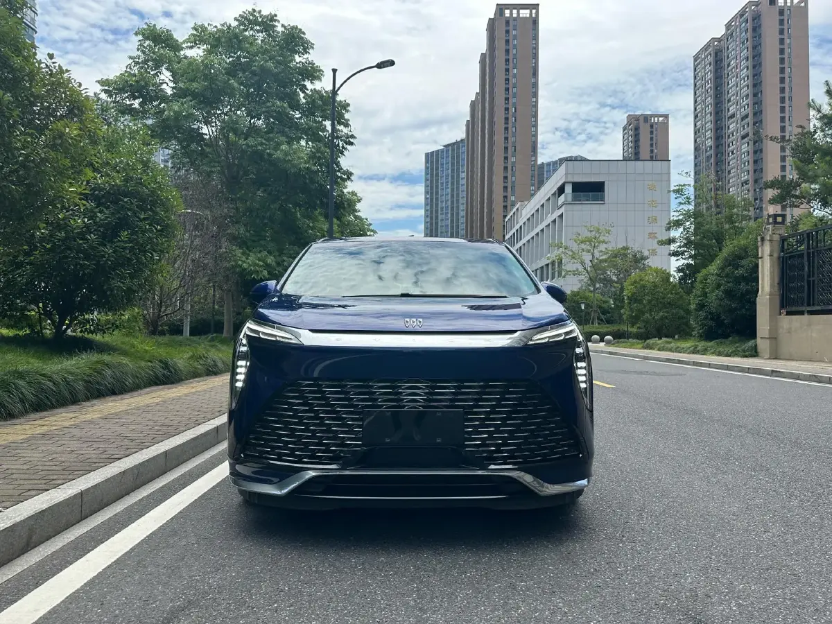 2023 Buick Century 2.0T 237HP L4 9AT,autocango,china used car exporter,china ev exporter,chinese used car exporter,chinese used ev exporter