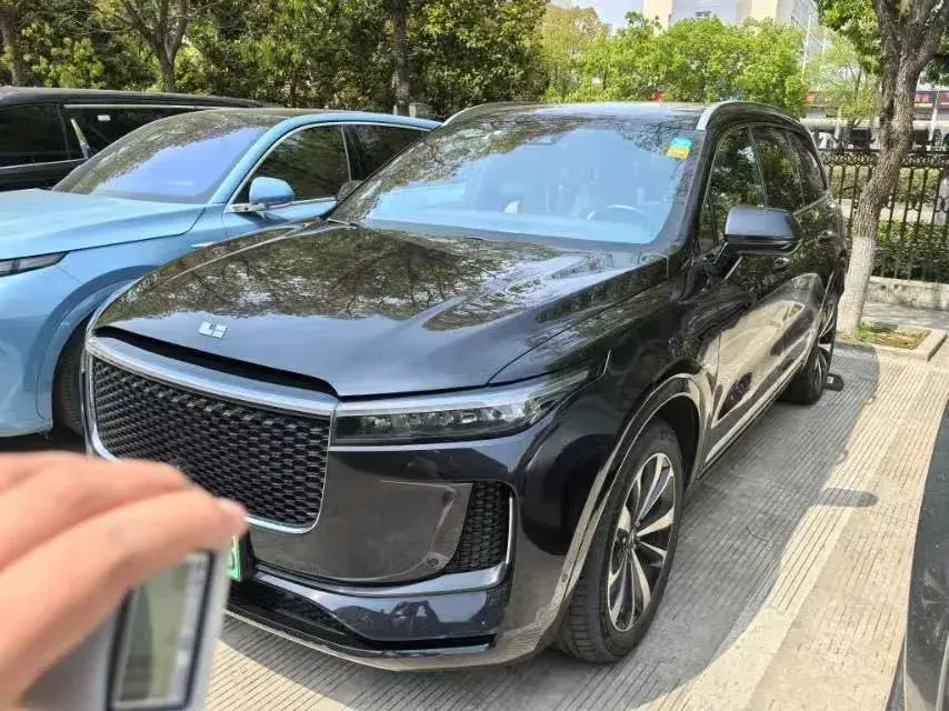 2021 Li ONE Range Extended 131HP REEV 40.5KWH
