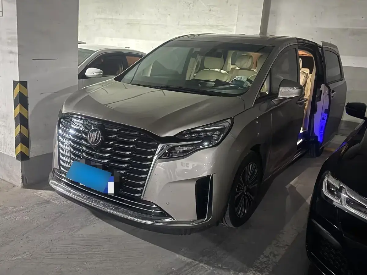 2023 Buick GL8 2.0T 237HP L4 9AT