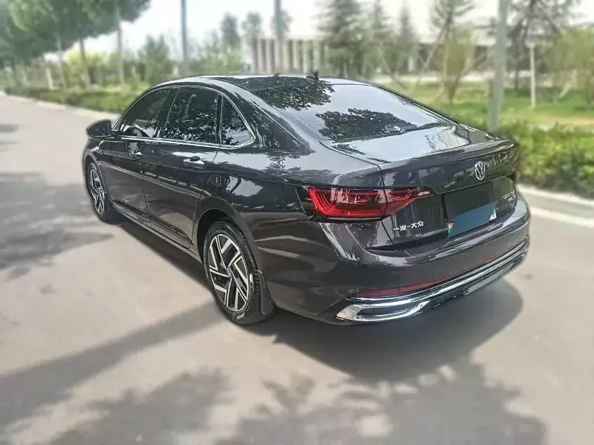 2023 Volkswagen Sagitar 1.5T 160HP L4 7DCT,autocango,china used car exporter,china ev exporter,chinese used car exporter,chinese used ev exporter
