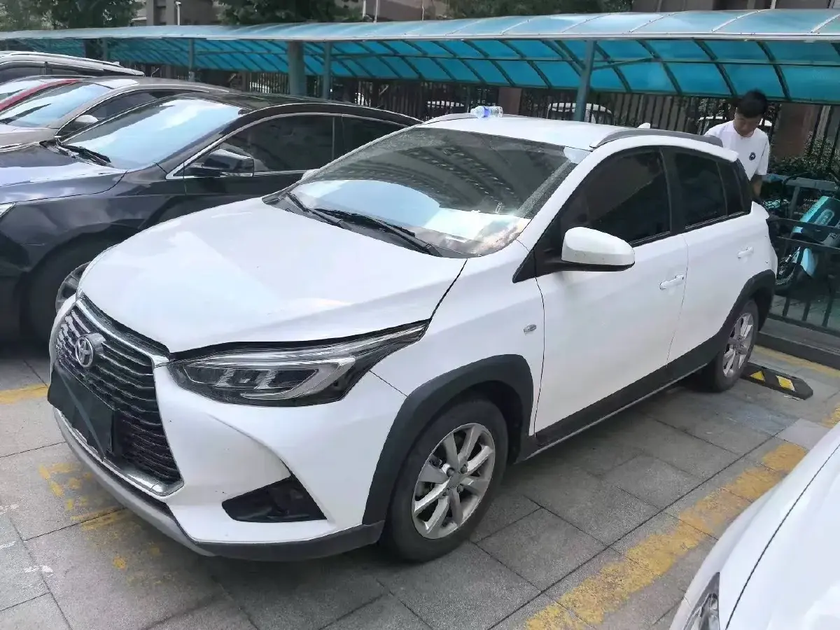 2021 Toyota Yaris L 1.5L 112HP L4 CVT