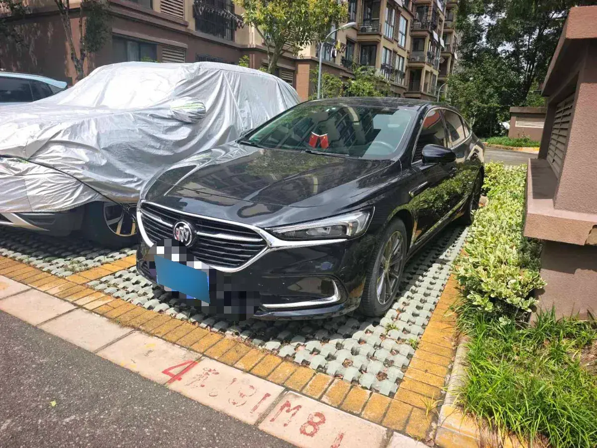 2021 Buick Larcosse 2.0T 237HP L4 9AT