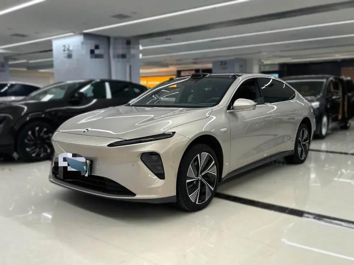 2024 NIO ET7 BEV 75KWH