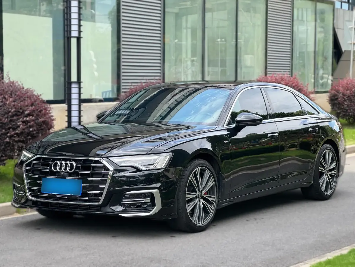 2023 Audi A6L 2.0T 245HP L4 7DCT