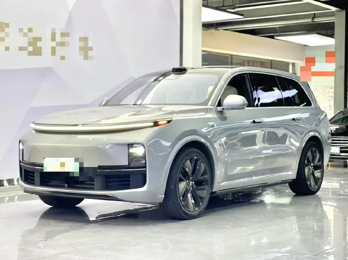 2022 Li L9 Range Extended 154HP REEV 42.6KWH