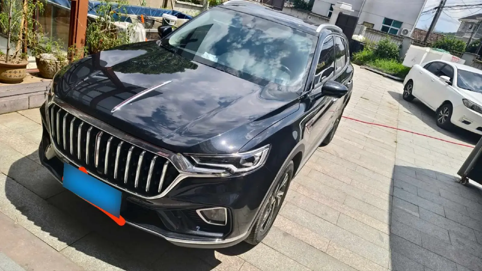 2019 HongQi HS5 2.0T 224HP L4 6AT