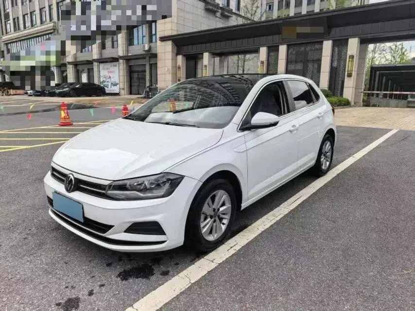 2023 Volkswagen Polo 1.5L 113HP L4 6AT
