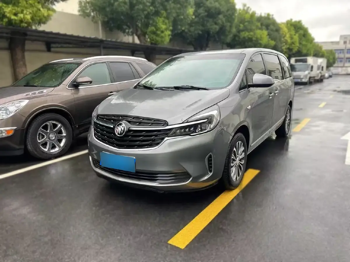 2022 Buick GL8 2.0T 237HP L4 9AT