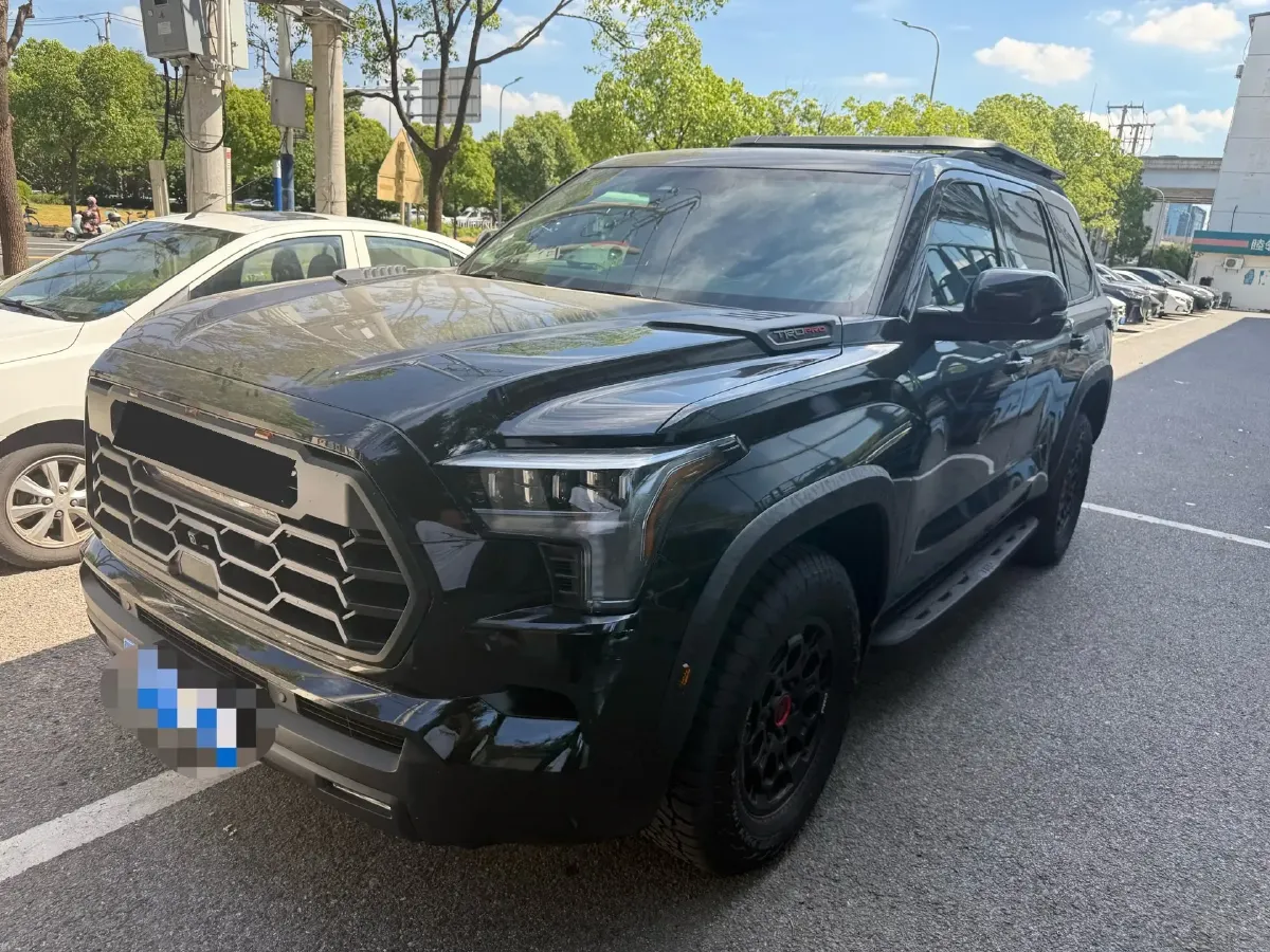 2024 HongQi EH7 BEV 85KWH,autocango,china used car exporter,china ev exporter,chinese used car exporter,chinese used ev exporter