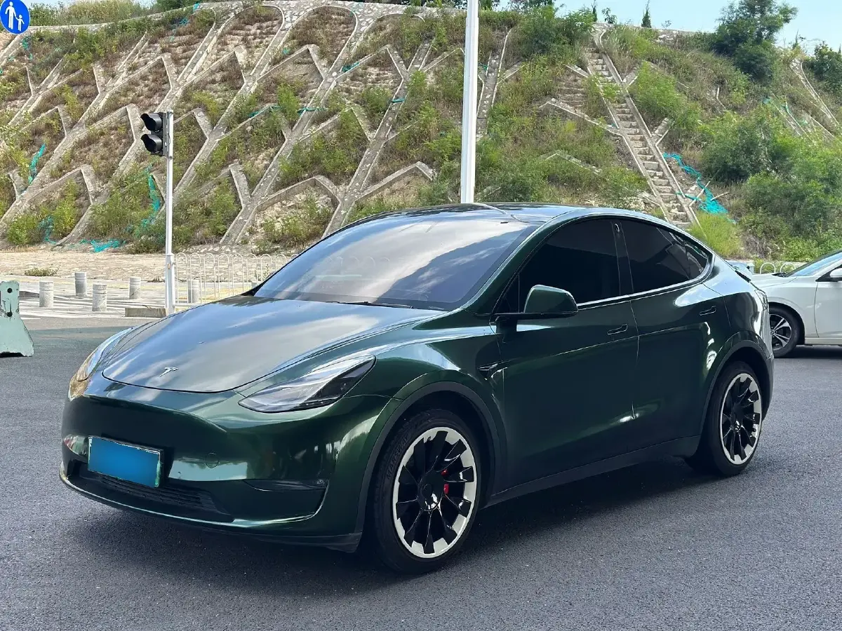2021 Tesla Model Y BEV 76.8KWH