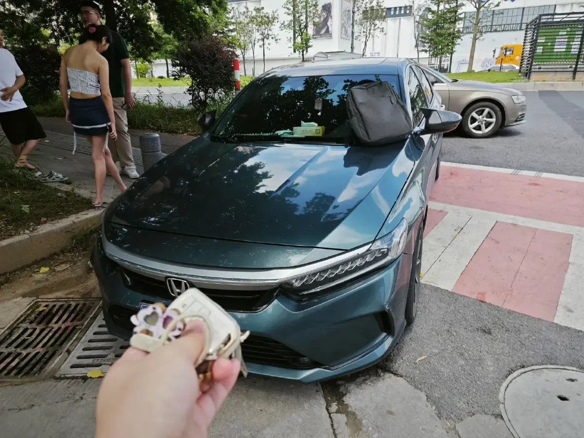 2022 Honda Inspire 1.5T 194HP L4 CVT