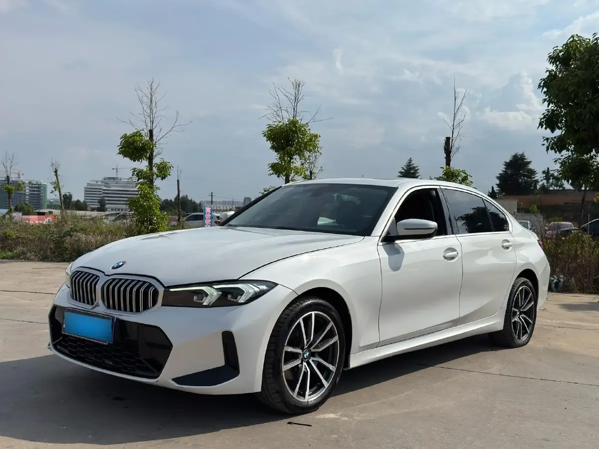 2023 BMW 3 Series 2.0T 156HP L4 8AT