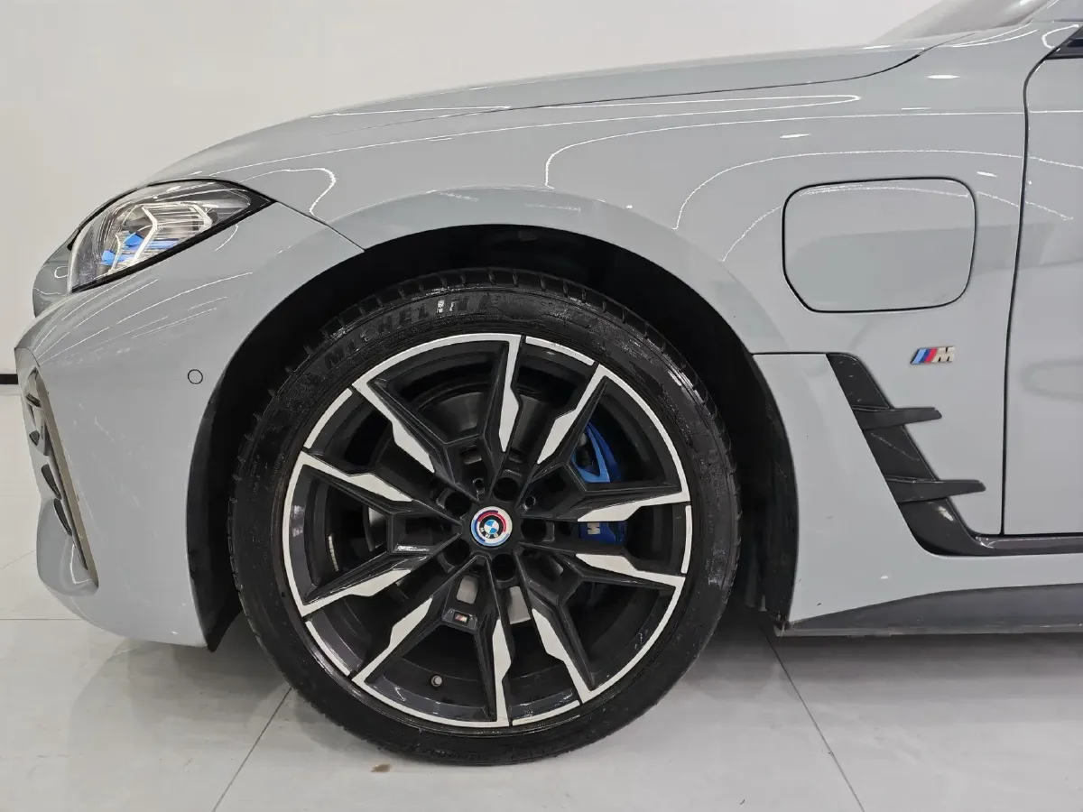 2022 BMW i4 BEV 83.9KWH,autocango,china used car exporter,china ev exporter,chinese used car exporter,chinese used ev exporter