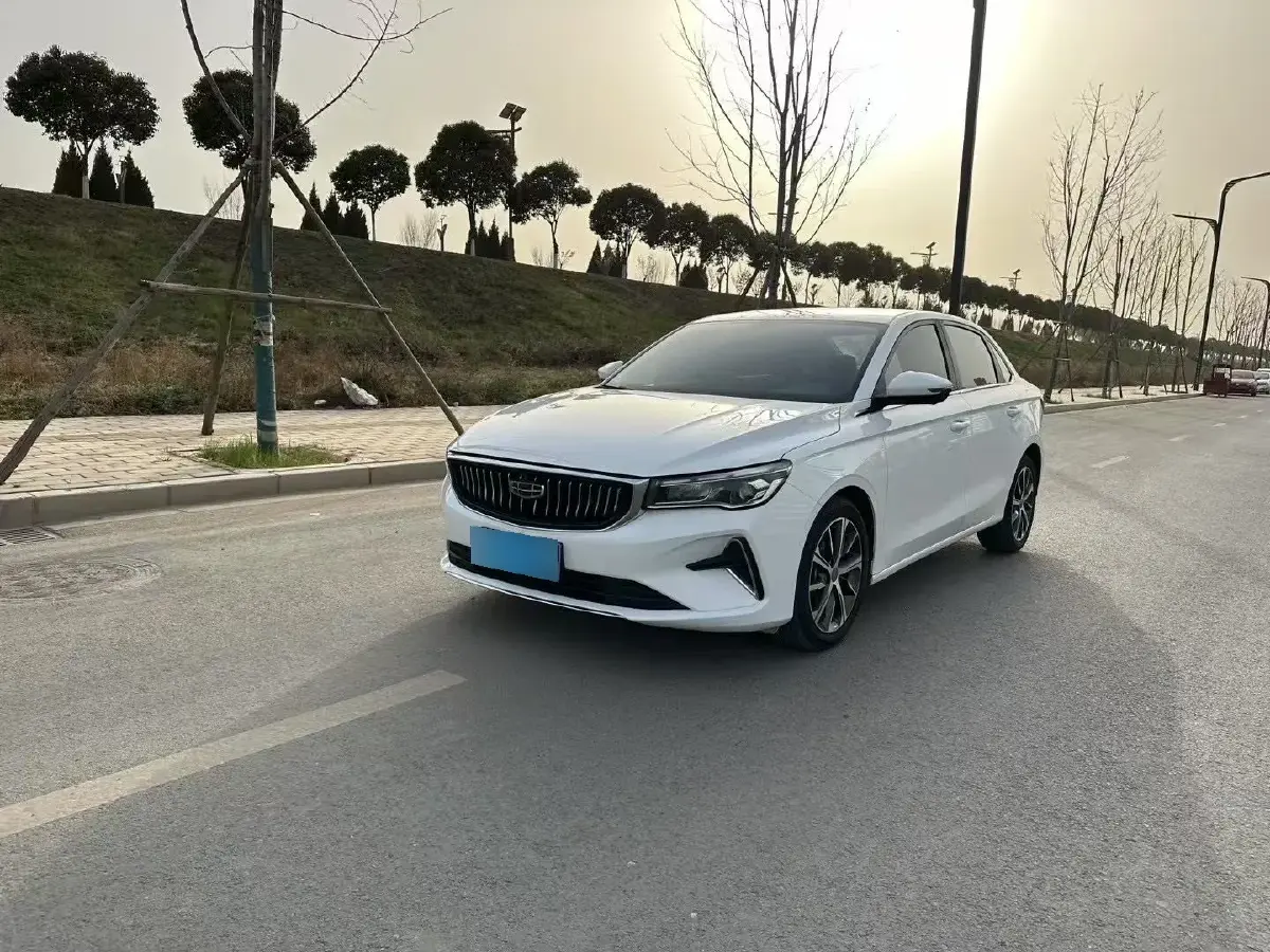 2022 Geely Emgrand L 1.4T 141HP L4 CVT