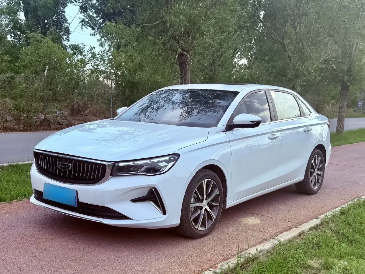 2023 Geely Emgrand 1.5L 127HP L4 CVT