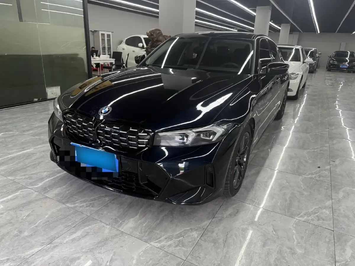 2024 BMW 3 Series 2.0T 184HP L4 8AT