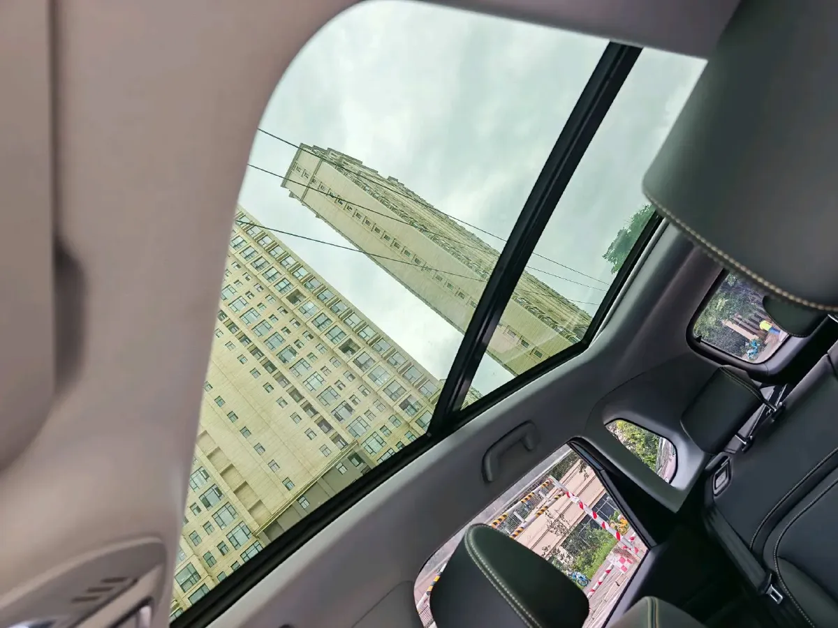 2023 WuLing XingYun 2.0L 136HP L4 1DHT Hybrid 1.8KWH,autocango,china used car exporter,china ev exporter,chinese used car exporter,chinese used ev exporter