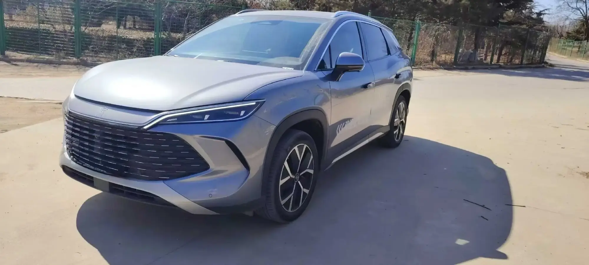 2024 BYD SongL DM-i 1.5L 101HP L4 E-CVT PHEV 26.6KWH