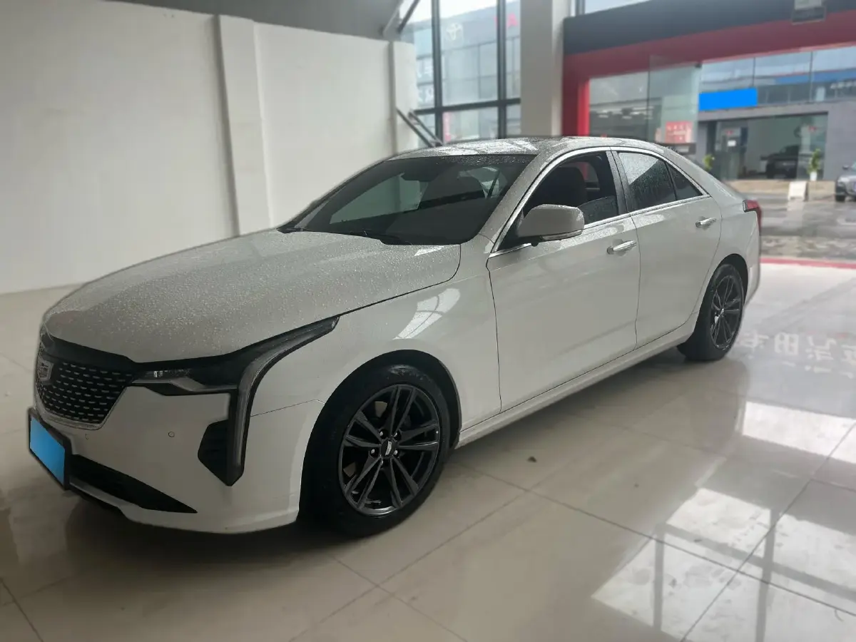 2022 Cadillac CT4 2.0T 237HP L4 8AT