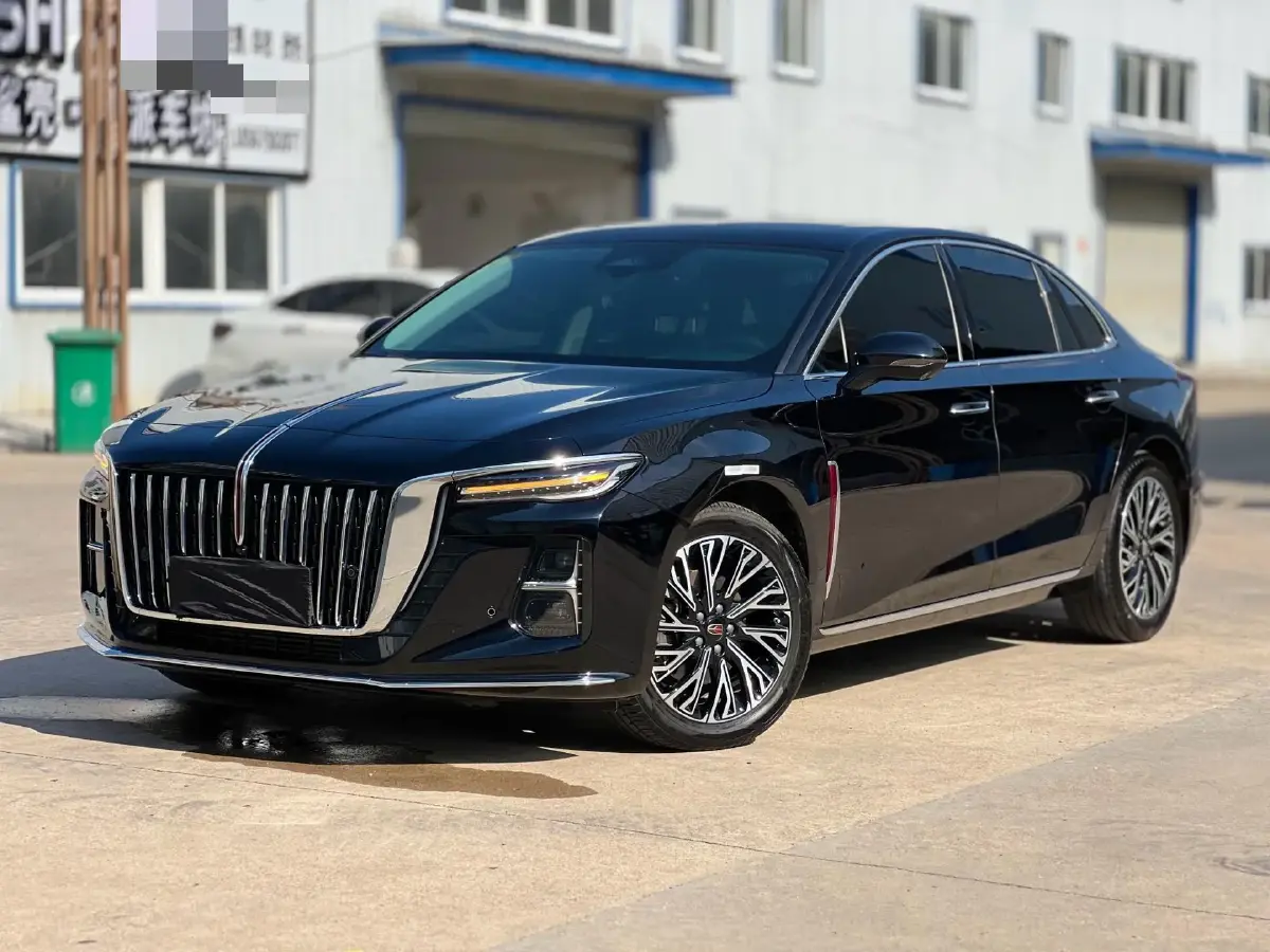 2024 HongQi H5 2.0T 224HP L4 8AT
