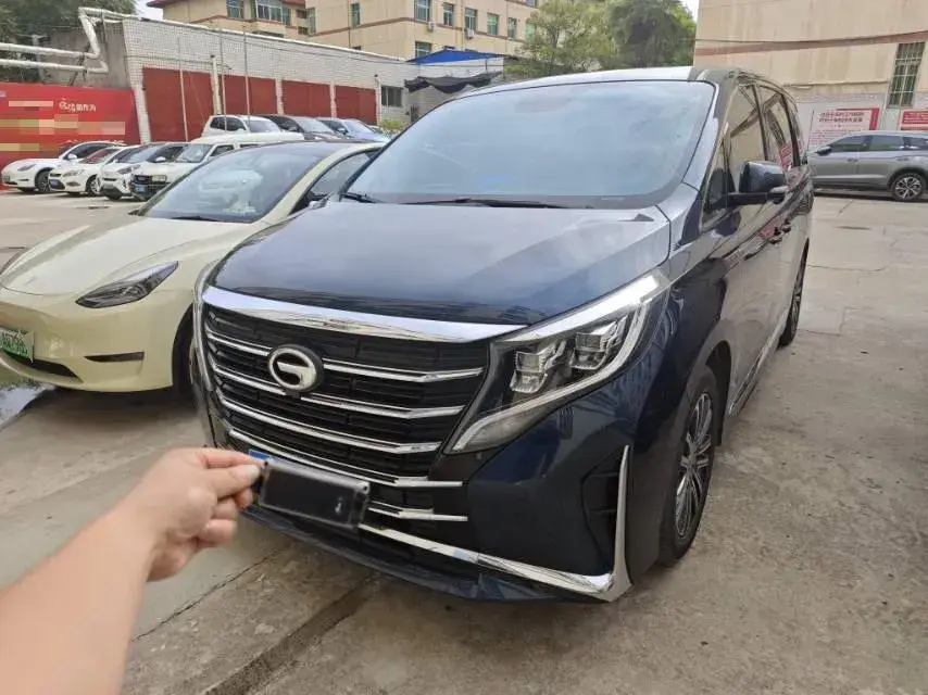 2021 GAC Trumpchi M8 2.0T 252HP L4 8AT