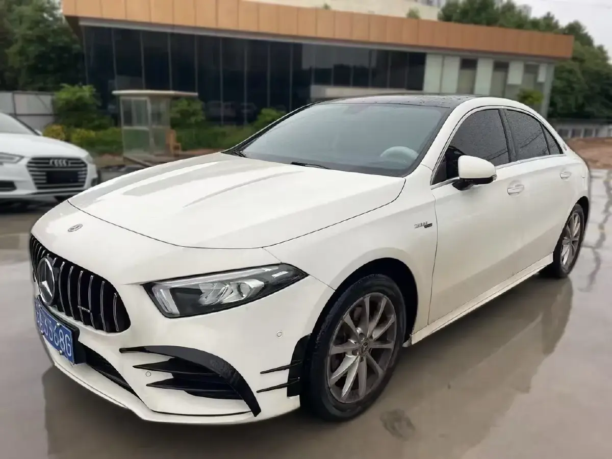 2021 Mercedes-Benz A Class 1.3T 163HP L4 7DCT