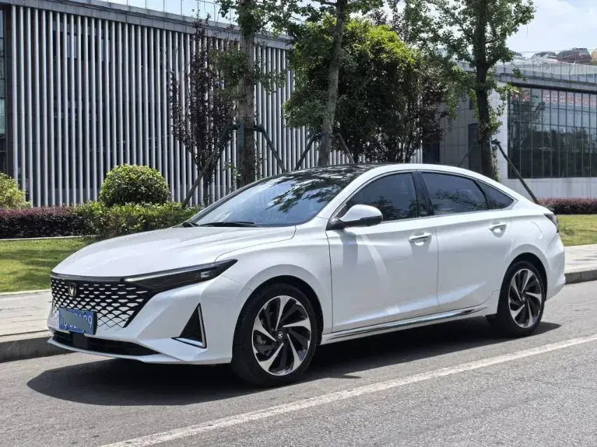 2023 ChangAn Raeton Plus 1.5T 188HP L4 7DCT