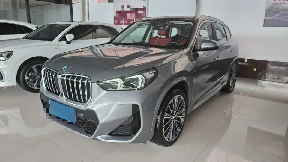 2023 BMW X1 2.0T 204HP L4 7DCT