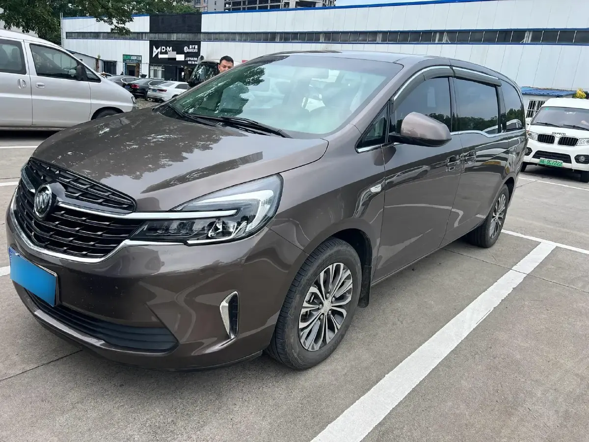 2022 Buick GL8 2.0T 237HP L4 9AT