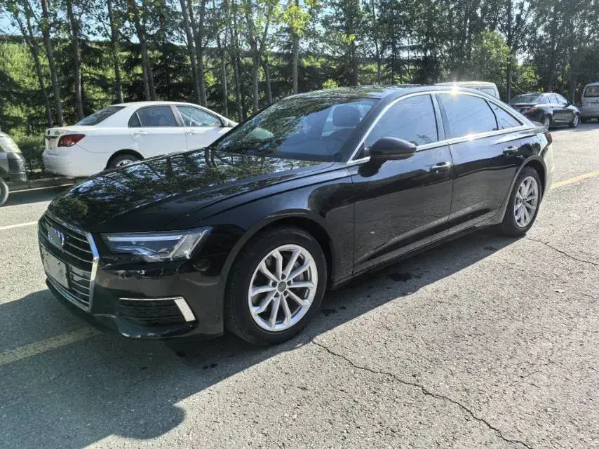 2021 Audi A6L 2.0T 190HP L4 7DCT