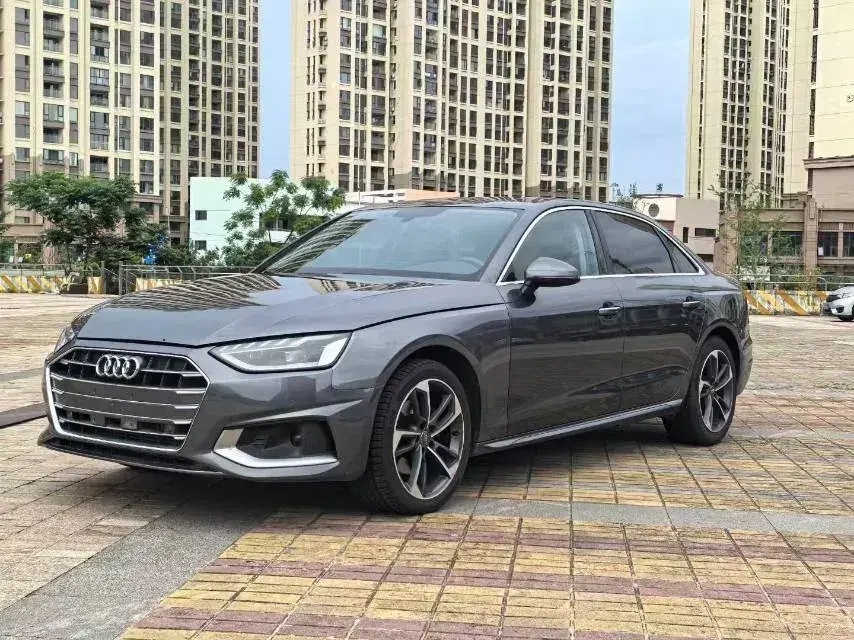2020 Audi A4L 2.0T 190HP L4 7DCT