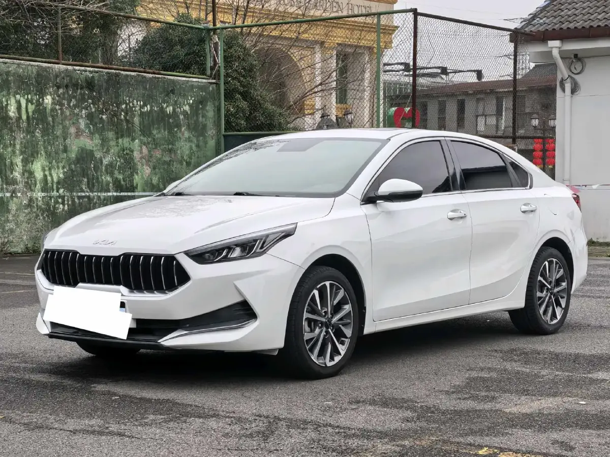 2021 Kia K3 1.5L 115HP L4 CVT