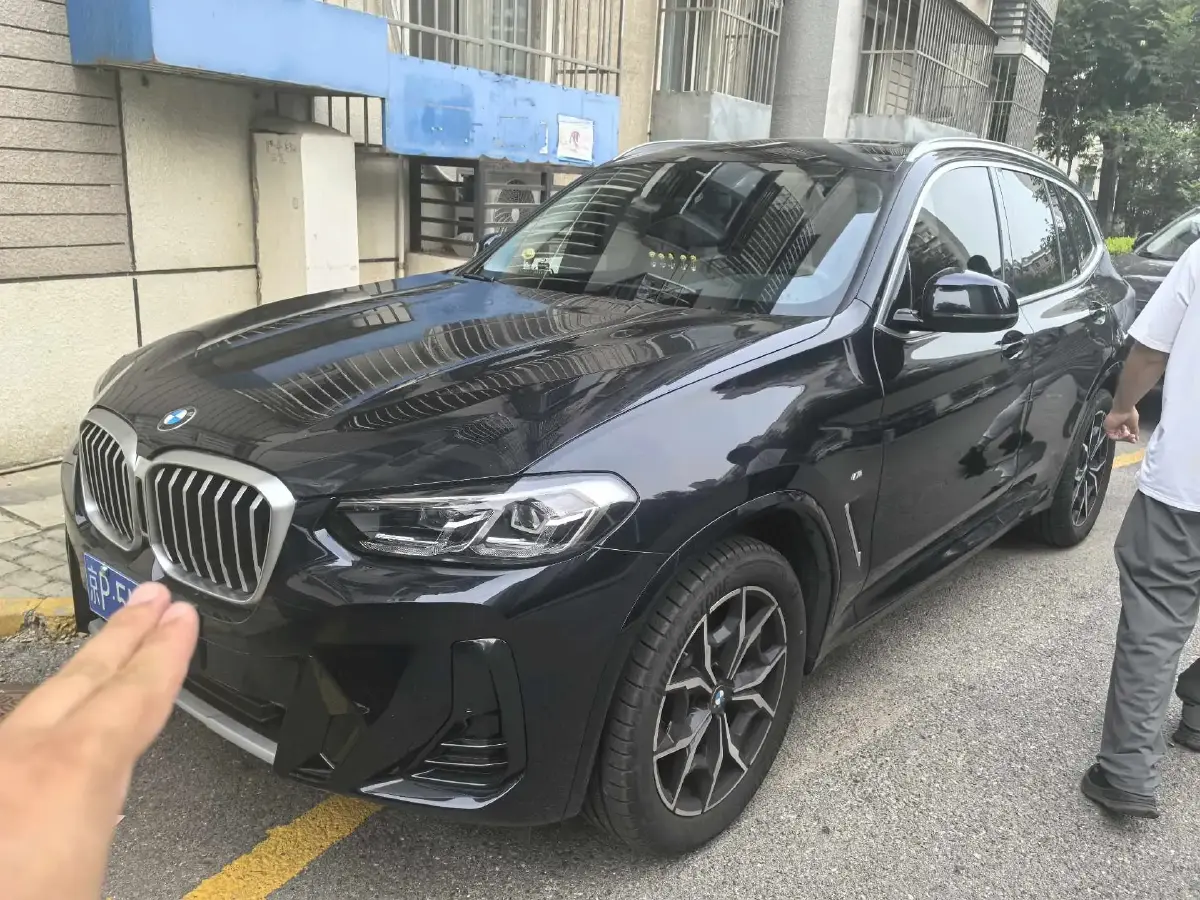 2022 BMW X3 2.0T 184HP L4 8AT