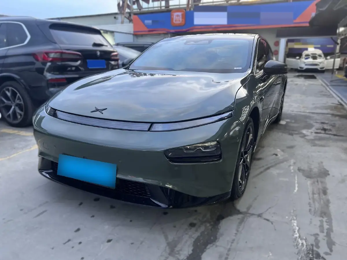 2022 Xpeng P7 BEV 77.9KWH
