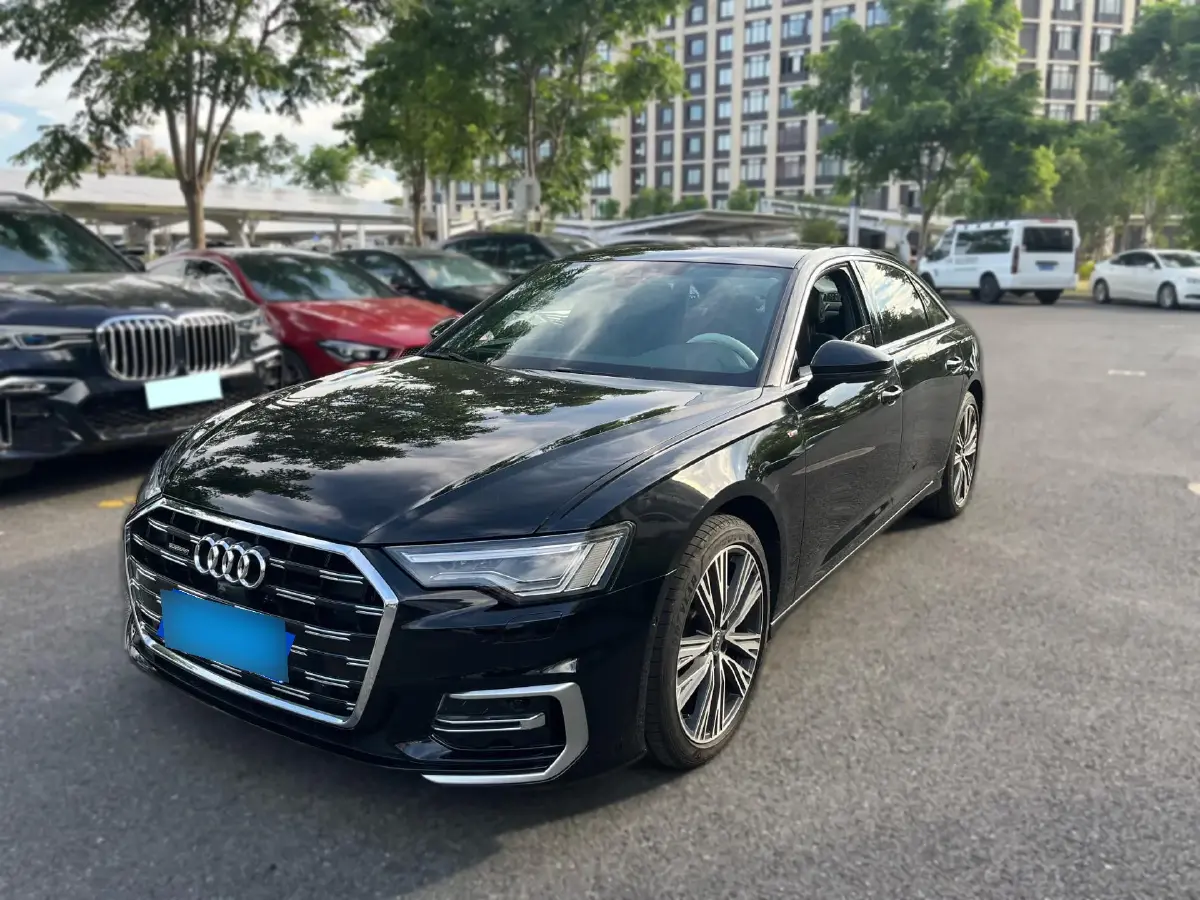 2024 Audi A6L 2.0T 245HP L4 7DCT