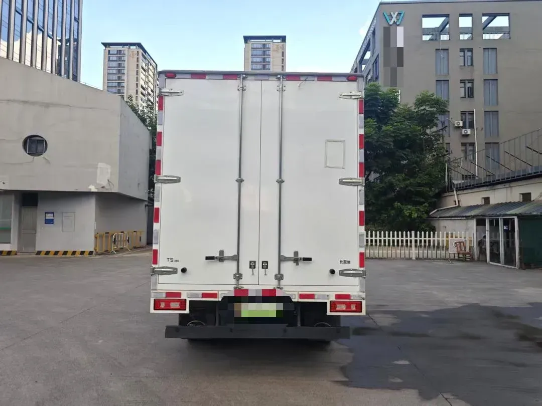 2017 Skywell D08 BEV 37.17KWH,autocango,china used car exporter,china ev exporter,chinese used car exporter,chinese used ev exporter