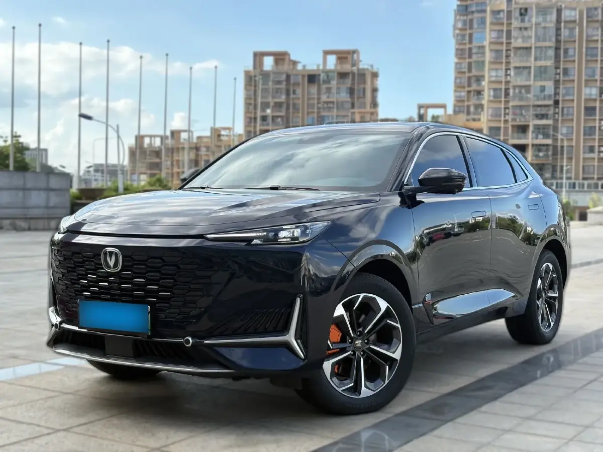 2022 ChangAn UNI-K iDD 1.5T 170HP L4 6TCT PHEV 30.74KWH