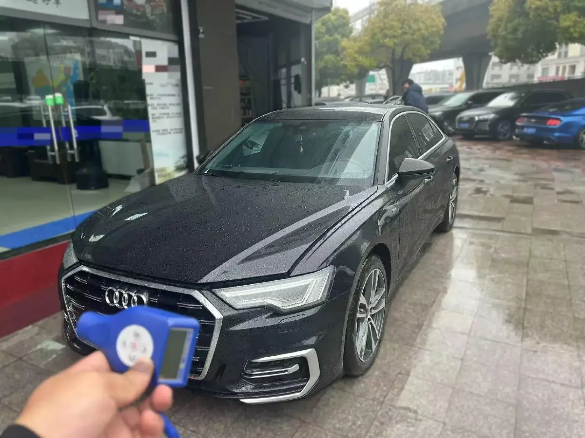 2023 Audi A6L 2.0T 190HP L4 7DCT