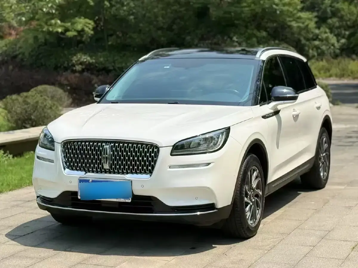 2022 Lincoln Corsair 2.0T 245HP L4 8AT