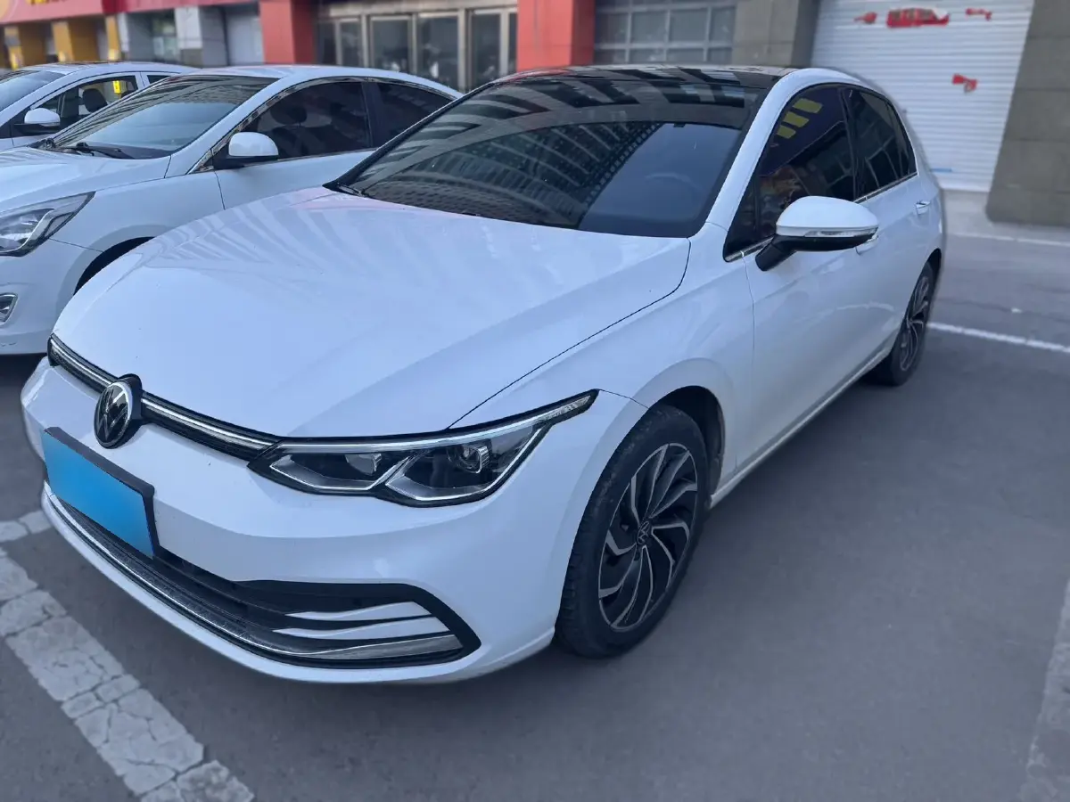2023 Volkswagen Golf 1.4T 150HP L4 7DCT