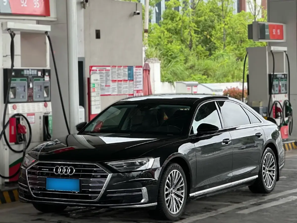 2021 Audi A8 3.0T 286HP V6 8AT