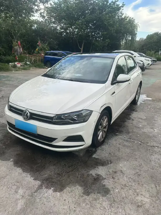 2019 Volkswagen Polo 1.5L 113HP L4 6AT